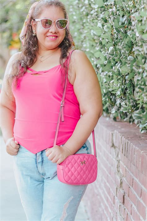 my curvy girl summer outfit to beat the heat fashion fairytale