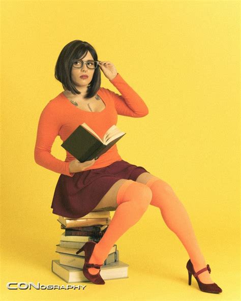 Cosplay Jinkies Lena Leahter As Velma From Scooby Doo