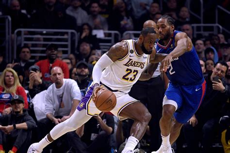 Stats from the nba game played between the los angeles lakers and the los angeles clippers on march 08, 2020 with result, scoring by period and players. Lakers vs. Clippers Final Score: LeBron out-duels Kawhi in ...
