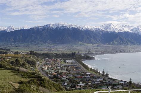 Kaikoura Coast South Island Nz South Island New Zealand Town Sea