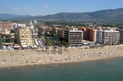 Check spelling or type a new query. Hotel Montecarlo (Rosas, Espagne) : voir 143 avis et 51 photos