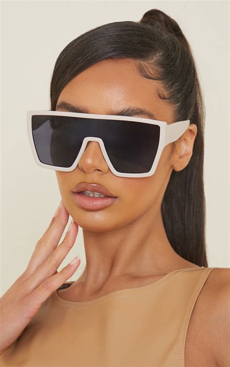 Stone Matte Oversized Squareframe Sunglasses Prettylittlething Usa