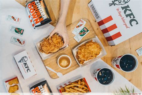 The double down will be returning to kfc for the first time since 2018, and will be available at kfc restaurants nationwide and exclusively via uber eats explaining that, in 'a year of ups and downs', it's 'time to double down', kfc said in a statement: KFC's New Mozzarella Zinger Double Down Has An Oozy Fried ...