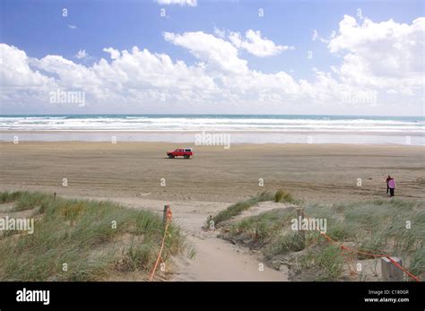 Track Through Sand Dunes To Ninety Mile Beach Northland North Island