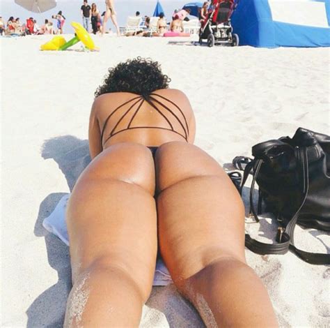 Sexy Nude Beach Booties Porn Photos Sex Videos