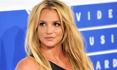 Diario La Verdad Britney Spears Posa Desnuda Tras Liberarse De La Tutela