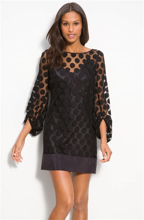We did not find results for: Laundry By Shelli Segal Lace Dot Shift Dress in Black | Lyst
