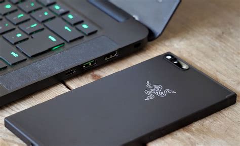 Утечка показывает что игровой смартфон razer phone 2 получит soc snapdragon 845