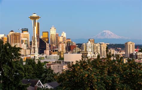 Explore Downtown Seattle With A Self Guided Walking Tour