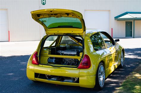 You Can Now Buy The Mid Engined Supercar Renault Clio V6 America