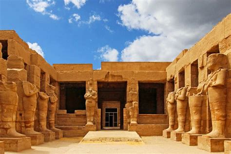أجمل المعالم السياحية في مصر 2024 مكتبة المسافر