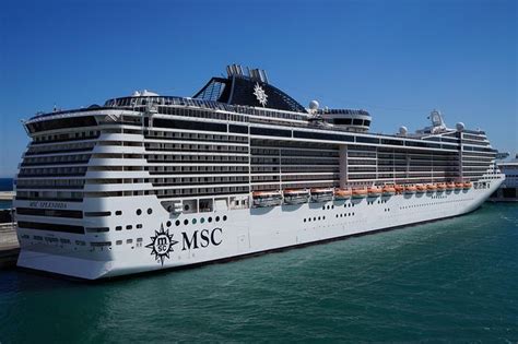 The Msc Splendida One Of The Biggest Cruise Ships Msc Poesia Biggest