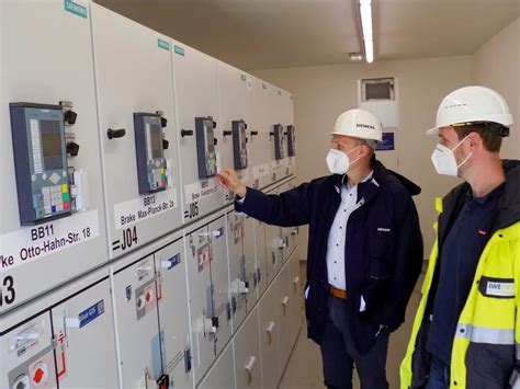 Siemens Smart Infrastructure To Deliver Climate Friendly Switchgear