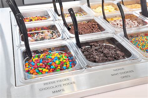 50 Cute Frozen Yogurt Shop Names Toughnickel