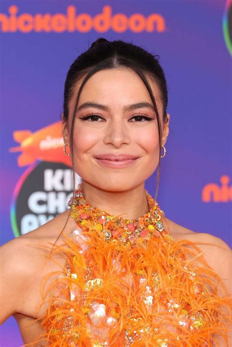 Miranda Cosgrove Attends 2022 Nickelodeon Kids Choice Awards At Barker
