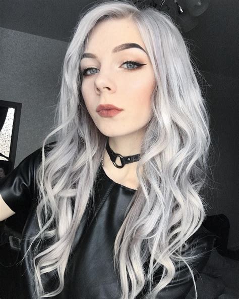 24 Dyed Hairstyles You Need To Try Silver Hair Silver Hair Color Silver Grey Hair