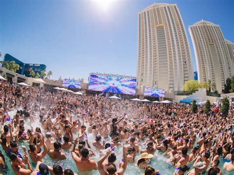 Best Pool Parties In Las Vegas In And Heres Why Trips To
