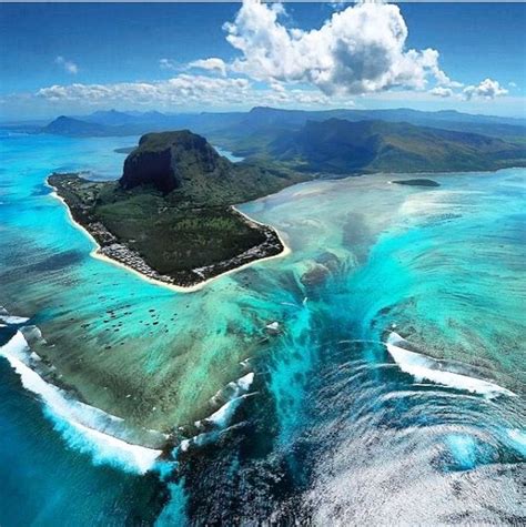 The Underwater Waterfall Illusion At Mauritius Located At The