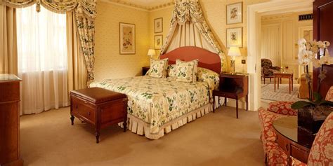 Luxury Hotel Suites And Rooms In London The Dorchester Dorchester