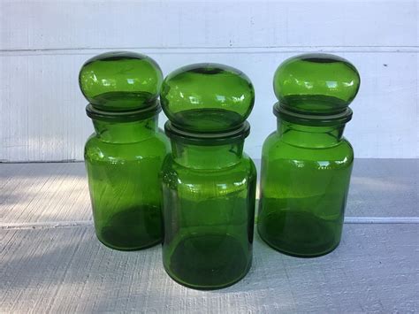 Set Of 3 Vintage Emerald Green Jar Bubble Lid Vintage Glass Etsy