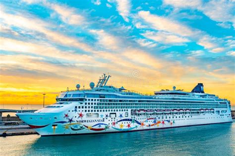 Norwegian Ncl Star Cruise Ship Docked In Port Editorial Photo Image Of City Cruise 182284541