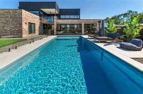 Why Rectangular Fibreglass Pools Will Always Be A Favourite Choice