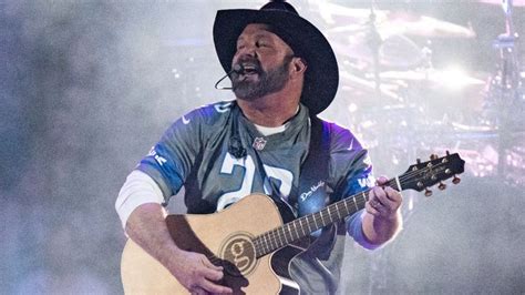 Garth Brooks Las Vegas Residency Here Is How You Can Get Tickets