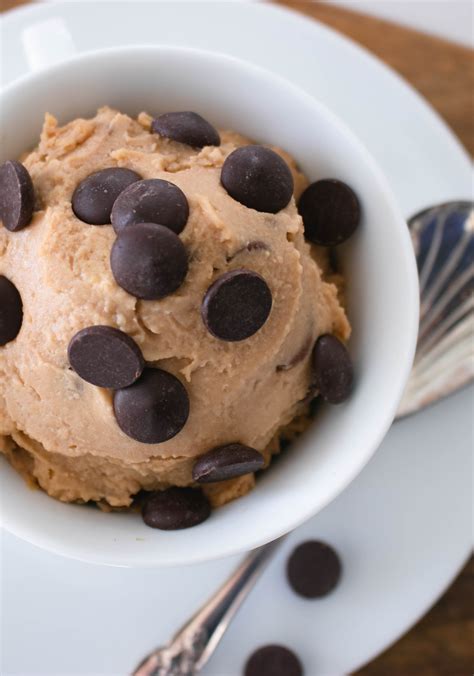 Healthy Chickpea Cookie Dough - The Delicious plate