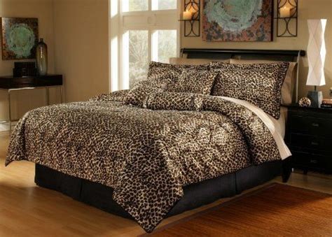 Beautiful 7 Pc Leopard Print Faux Fur King Size Comforter Bedding Set