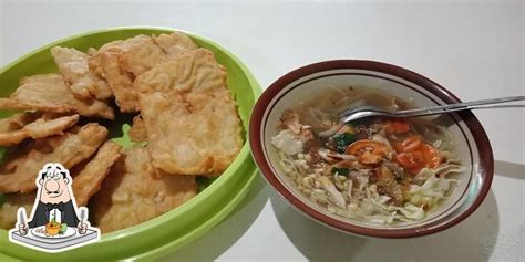 Sop Dan Soto Ayam Kampung Bu Sum Restaurant Wonosari
