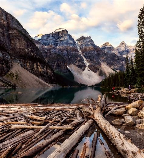 Great Mountain and Lake with wood scenery in Banff National Park image ...