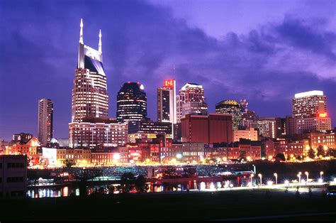 Nashville, Tennessee — Getaways for Grownups