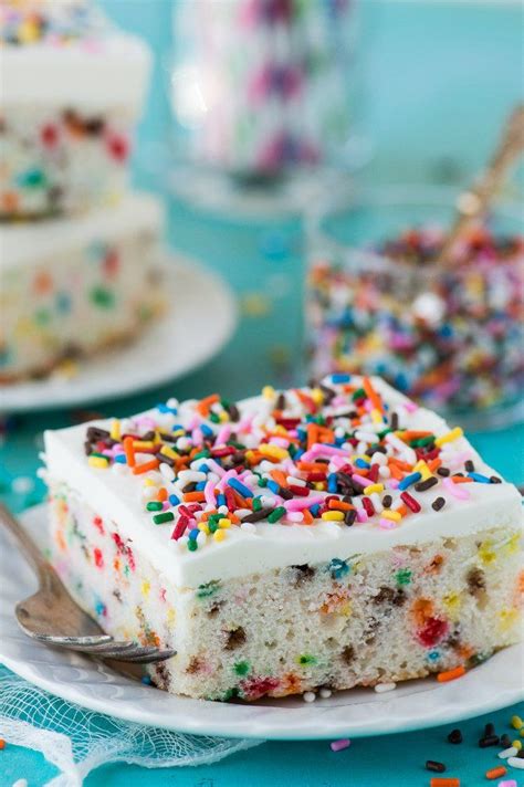 20 Easy Sheet Cake Recipes Perfect For Celebrations Sheet Cake