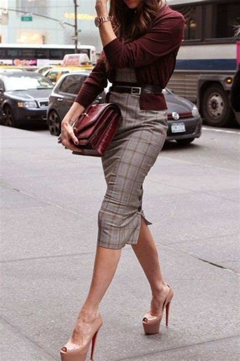 Stylish Outfit Ideas With A Pencil Skirt Fashionsy Com