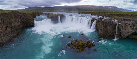 Les 11 Plus Belles Cascades à Voir En Islande Dettifoss Gljúfrabúi