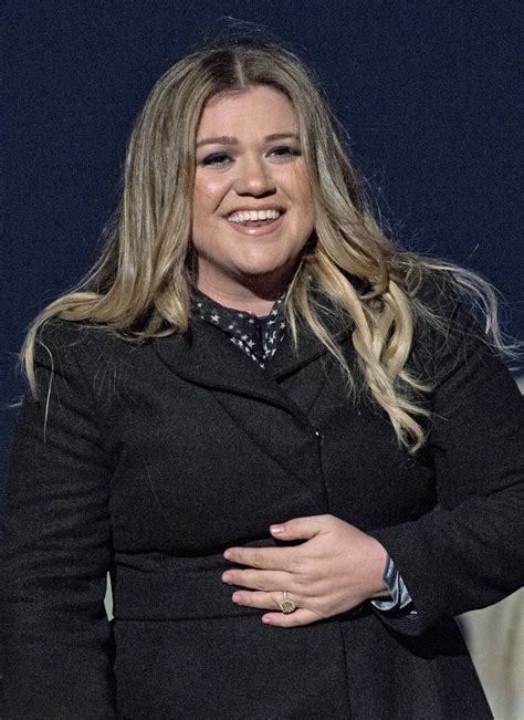 Kelly clarkson is a popular singer. Kelly Clarkson To Join 'The Voice' Season 14 In 2018 | Access