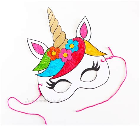 Unicorn taart kleurplaat boek voor volwassen. Blog over Feestelijke Traktaties, Printables, Sweet Tables en Taart!: Eenhoorn masker kleurplaat ...