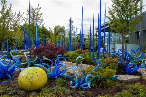 Chihuly Garden And Glass Tourist Pass