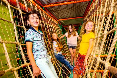 Leuke Indoor Activiteiten Uitjes Met Kinderen Bij Slecht Weer