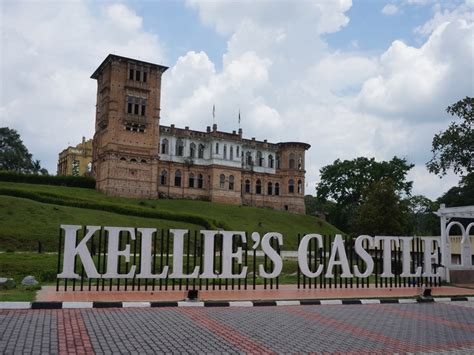 Medieval atmosphere meets victorian style at kellie castle. Kellie's Castle: A Haunted Scottish Mansion in the ...