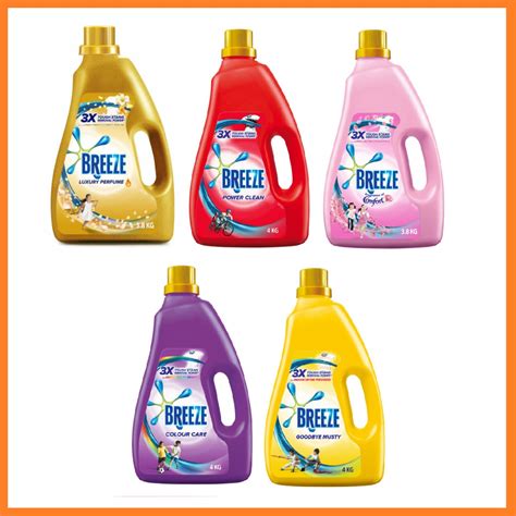 Gain moonlight breeze liquid laundry detergent also contains tiny perfume capsules that bloom during regular wear to make sure you can enjoy that irresistible scent all day long. Breeze Detergent Liquid 3.8kg - 4kg EXP 09/2021 | Shopee ...
