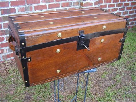 Pin On Antique Trunks Restored