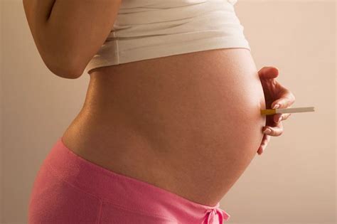 smoking while pregnant is it safe your beauty 411
