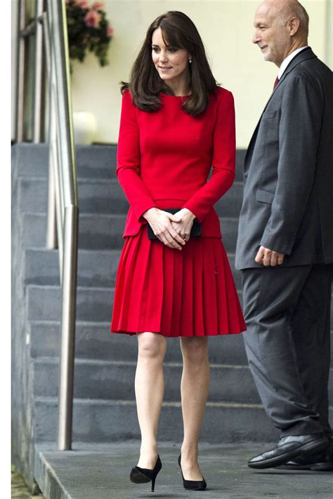 Are These Kate Middleton S Most Fashionable Looks Kate Middleton Dress Kate Middleton