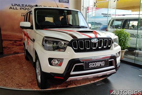Mahindra scorpio ⭐ price in india starts at 10.00 lakhs on 13 june 2021 ⚡ check out mahindra scorpio: 2017 Mahindra Scorpio facelift Images from dealership