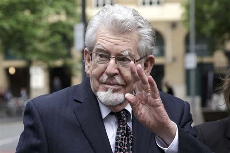 Disgraced Entertainer Rolf Harris Dies Aged 93 Flipboard