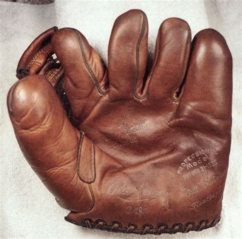 Bill Brubaker Rawlings G480 Front Rawlings Baseball Glove Collector