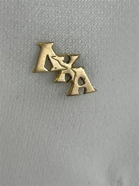 Vintage 10k Gold Alpha Kappa Alpha Sorority Pin Green Enamel With Seed