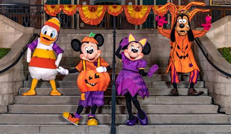 Halloween Time Returns To The Disneyland Resort Orange Coast Mag