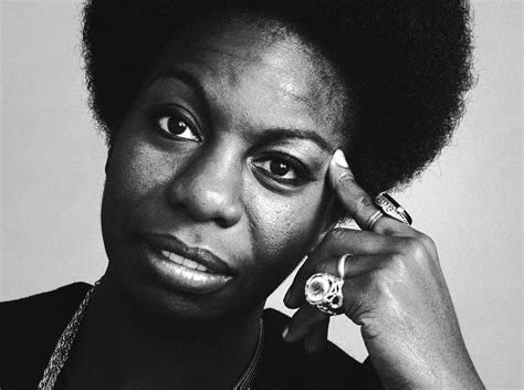 Nina simone — love me or leave me 04:07. Nina Simone - LETRAS.MUS.BR
